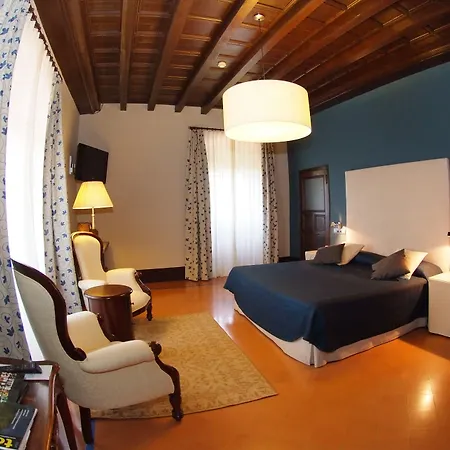 فندق Rvhotels Palau Lo Mirador